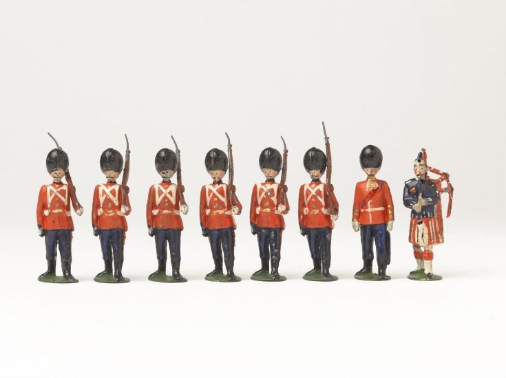 Scots Guards top image