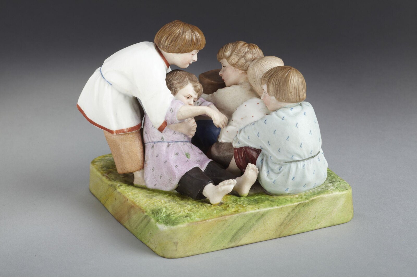 Figure group, Gardner Porcelain Factory, second half of 19th century