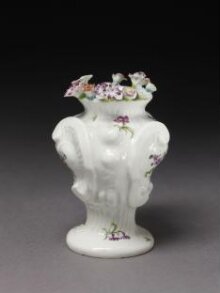 Vase thumbnail 1