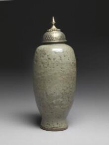 Vase thumbnail 1