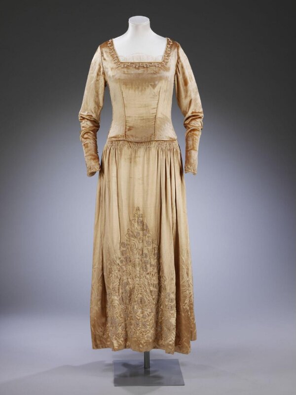 Wedding Dress | Unknown | V&A Explore The Collections