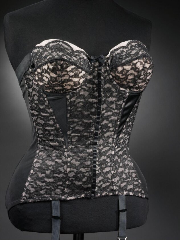 Girdle (ca. 1955) by Conrad Kayser