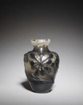 Vase thumbnail 2