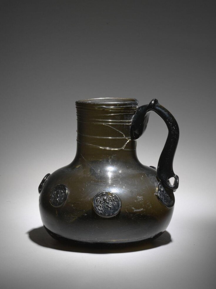 Decanter-Jug top image