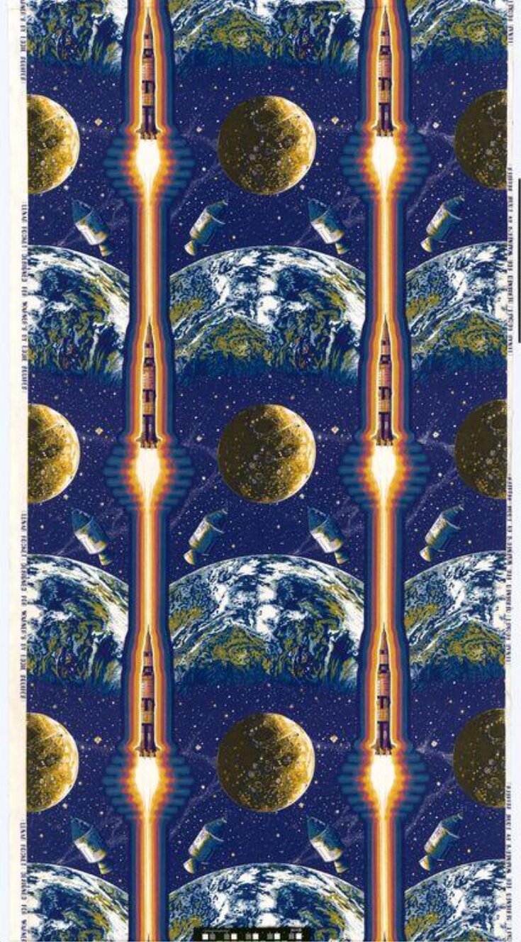 Lunar Rocket top image