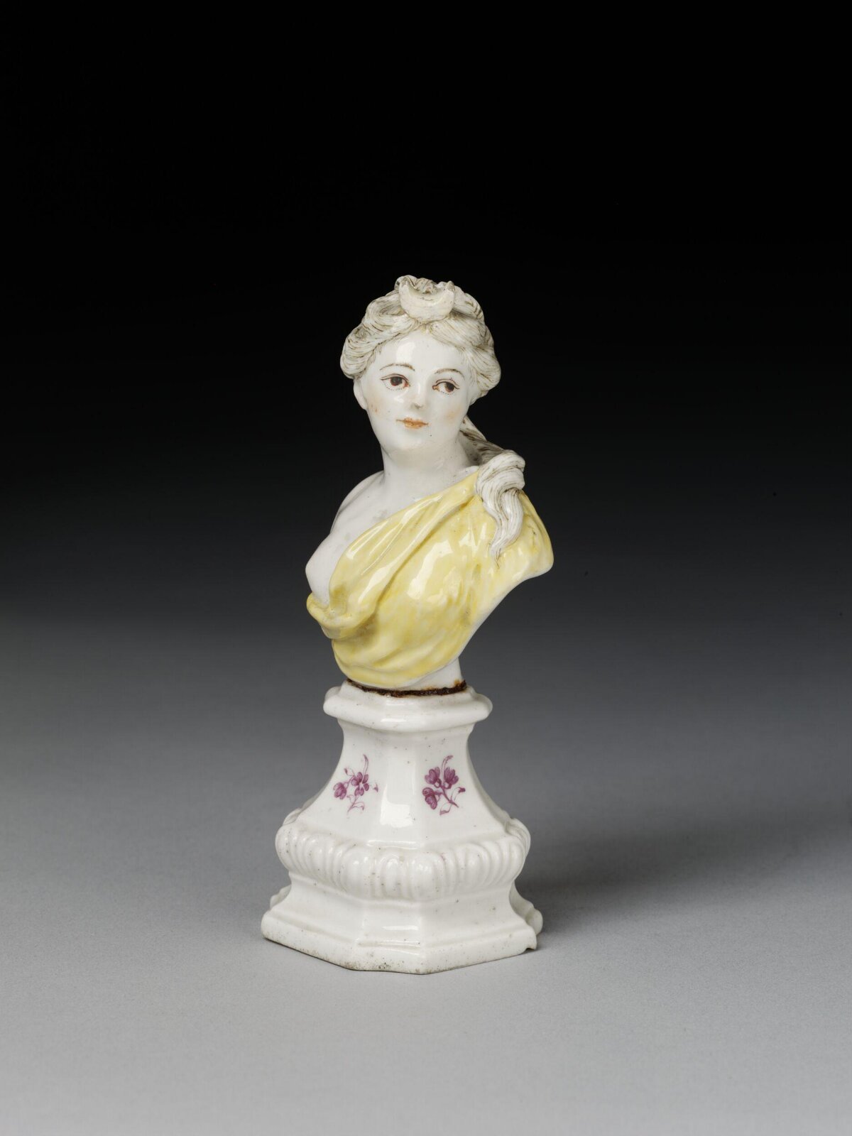 Bust, Chelsea Porcelain Factory, ca. 1750-1760