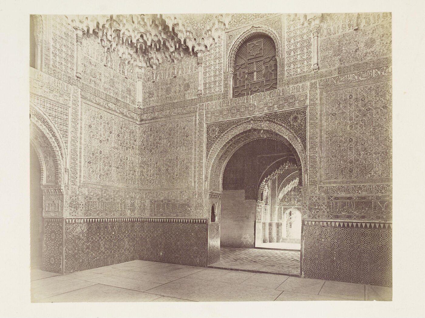 Unknown, Interior of the Sala de las Dos Hermanas. Entrance gate