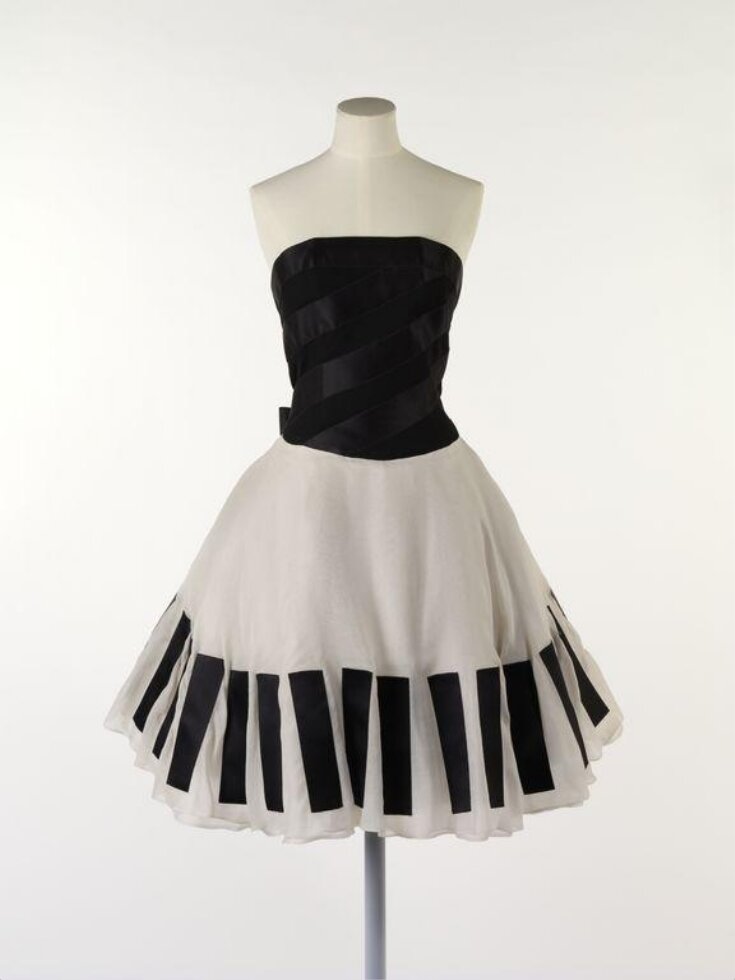 The Piano Dress, Lagerfeld, Karl