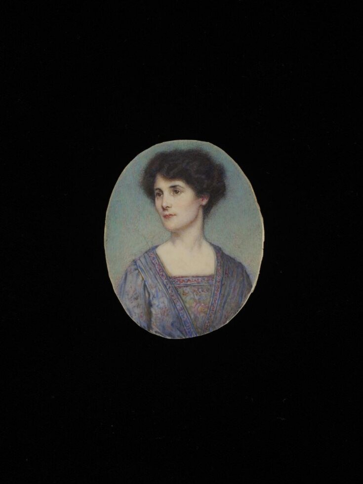 Miniature portrait of an unknown woman top image