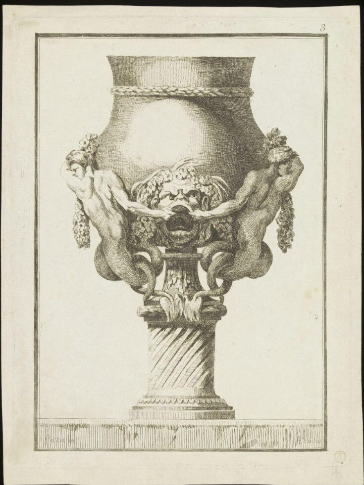 Suite de douze Vases top image