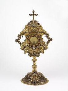 Monstrance thumbnail 1