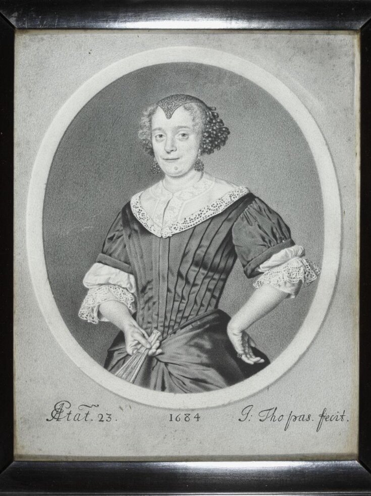 Portrait of a woman aged 23 in a feigned oval top image