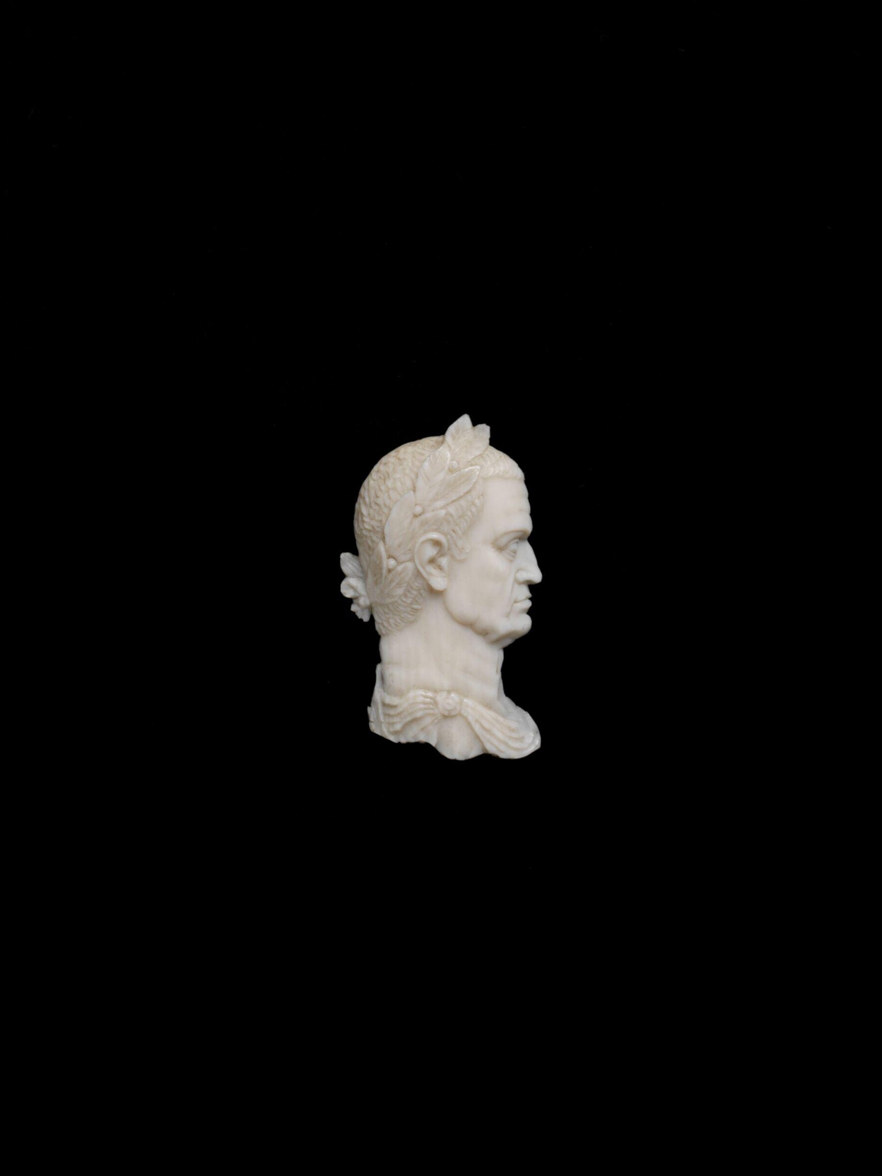 Profile of a Roman Emperor, Richard Cockle Lucas, ca. 1840 - ca. 1865