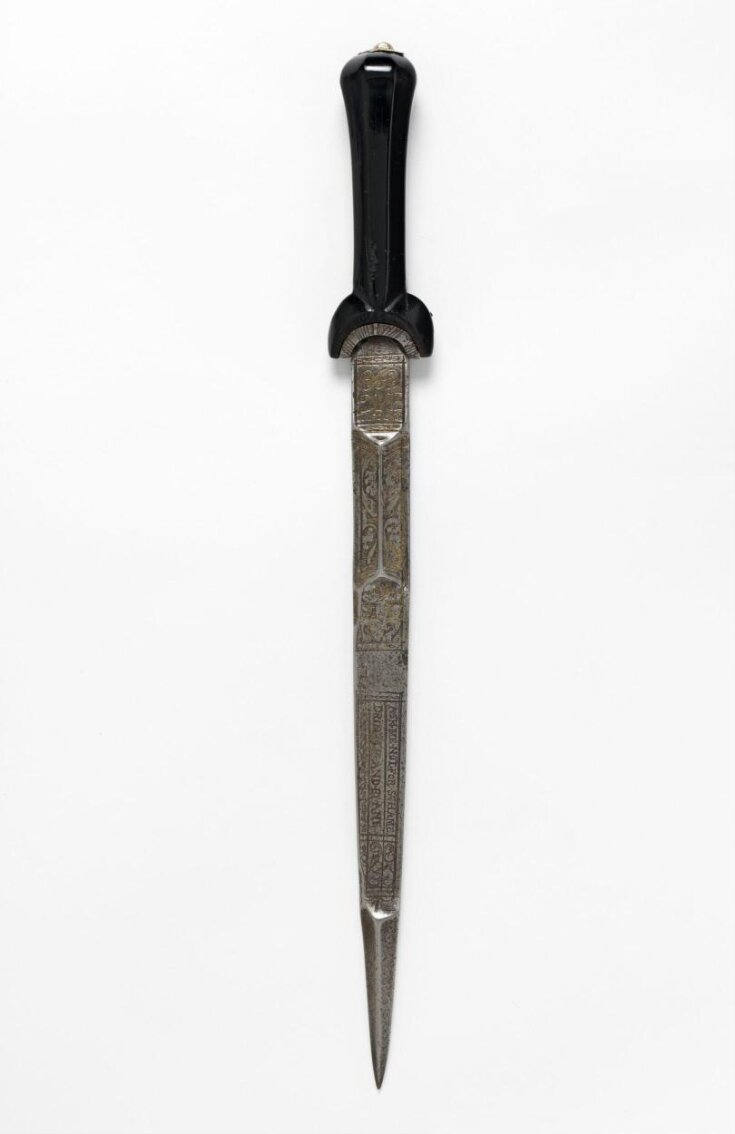 Dudgeon Dagger top image