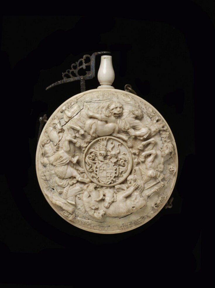 Powder flask with hunting scenes top image