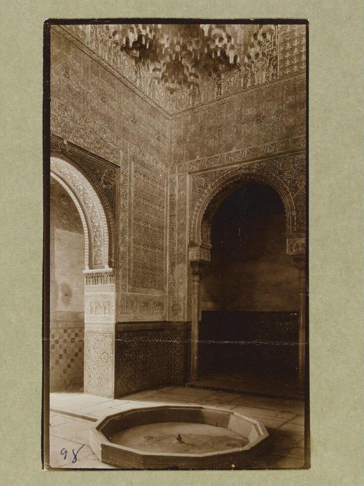 Topographical photograph of the Alhambra top image