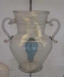 Vase thumbnail 1