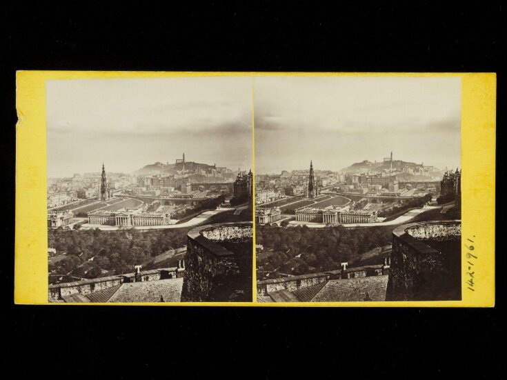 View of Edinburgh with National Gallery and Scott Monument top image
