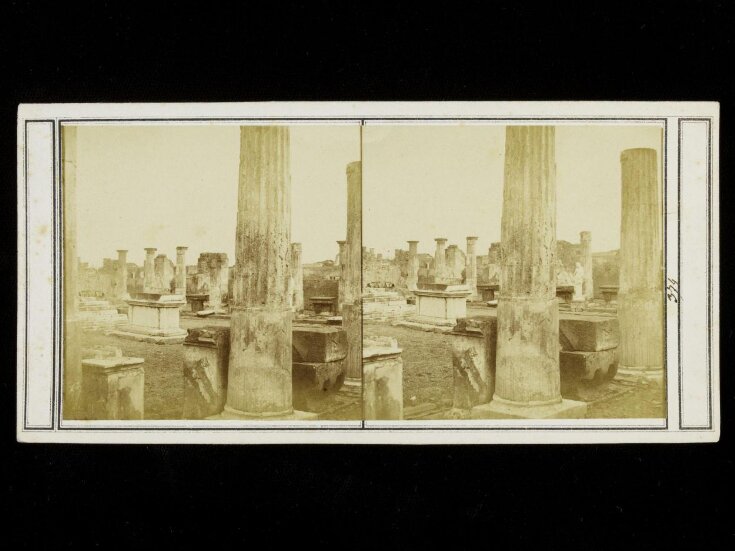 Stereoscopic photograph of the Forum at Pompei top image
