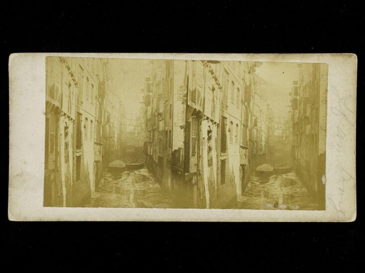 Stereoscope of a back street with canal and boats in Hamburg top image