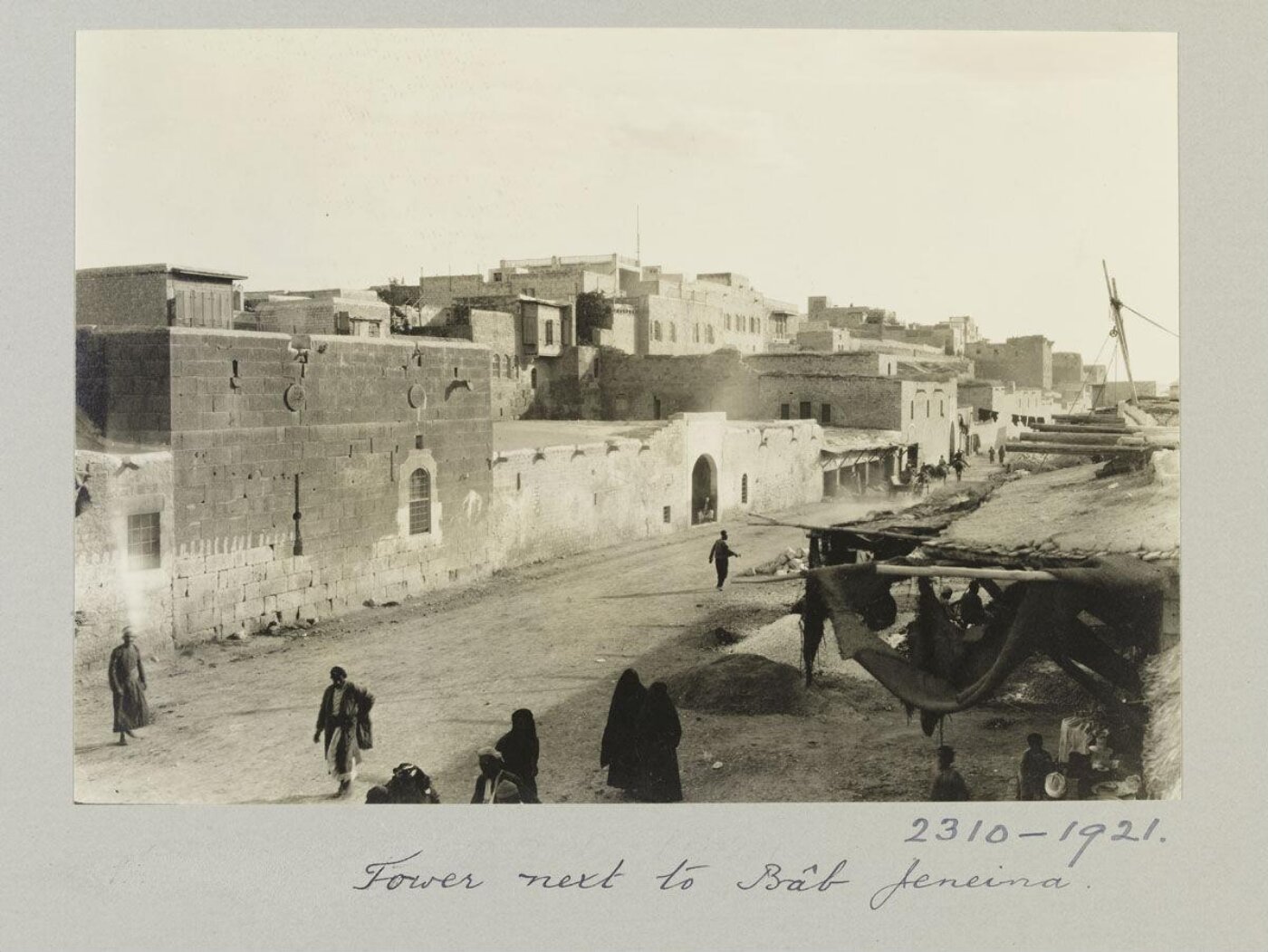 K.A.C. Creswell, Southern tower of Bab al-Jinan and west side of city walls, Aleppo