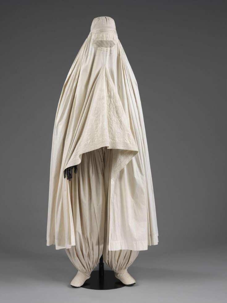 Burqa top image