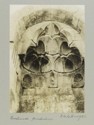 Entrance pendentives of Zawiya al-Bazzaziyya, Aleppo