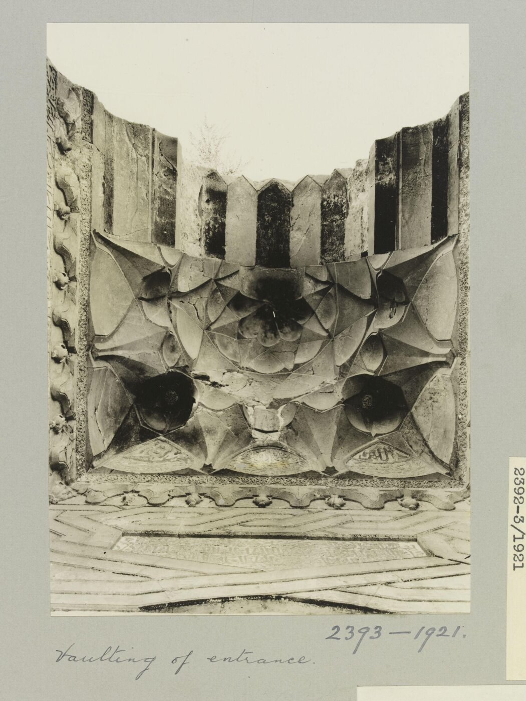 K.A.C. Creswell, The Vaulting of the Entrance of the Shrine of al-Husayn, Aleppo