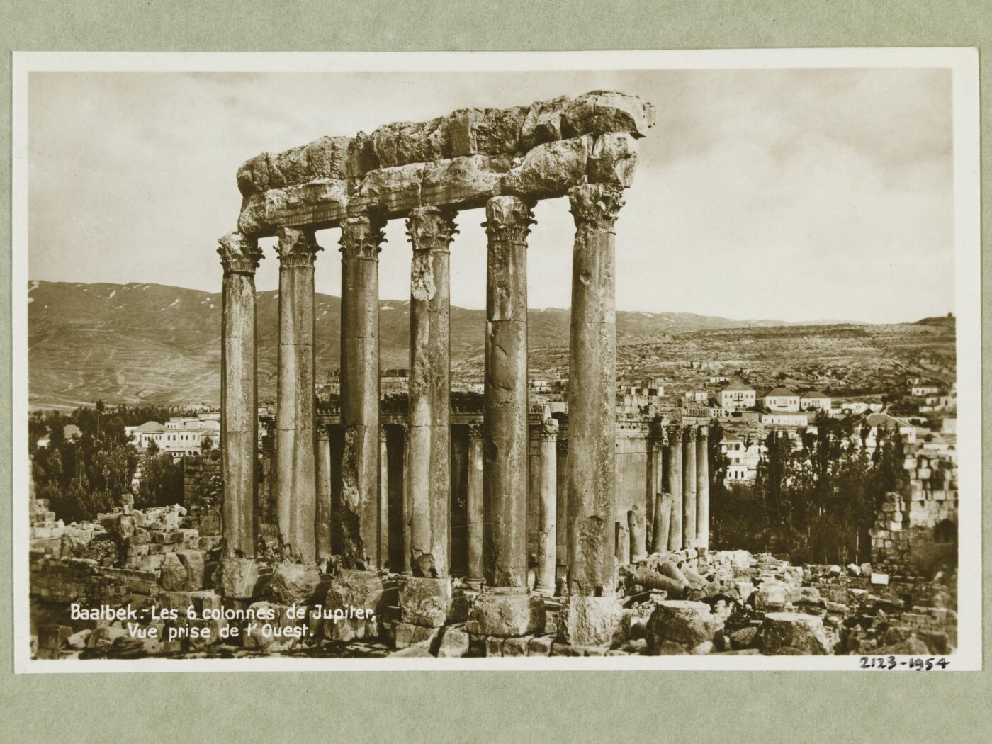 anonymous, Photograph