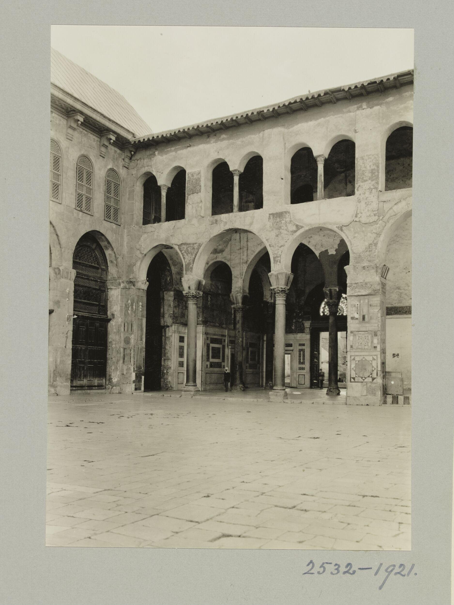Main entrance to courtyard at the Umayyad Mosque, Damascus