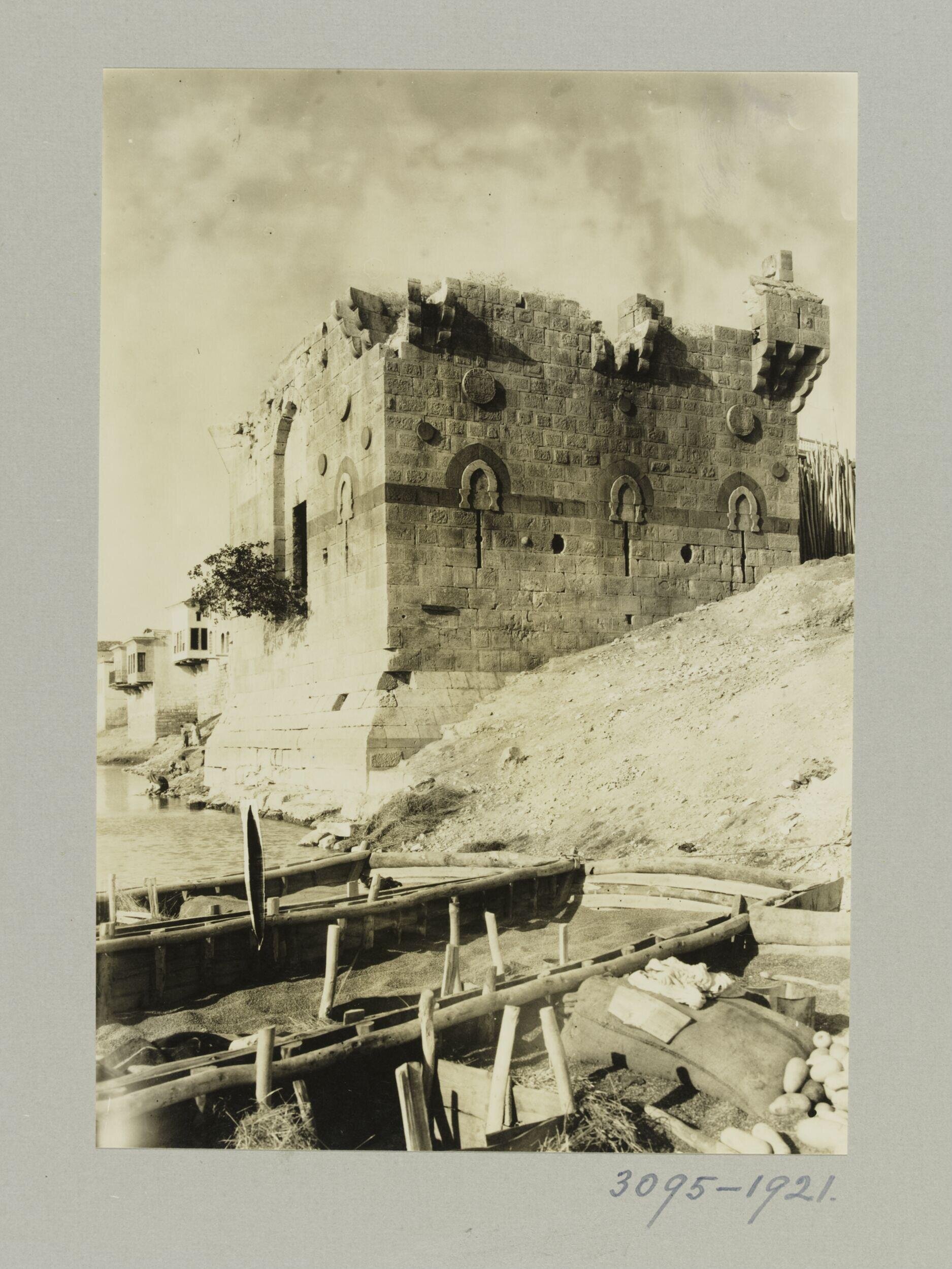 Birecik City Walls, Turkey