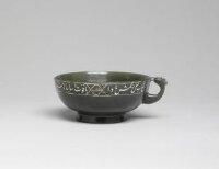 میوزیم کے کھلے ذخیرے سے «Jahangir's Jade Wine Cup» کی تصویر