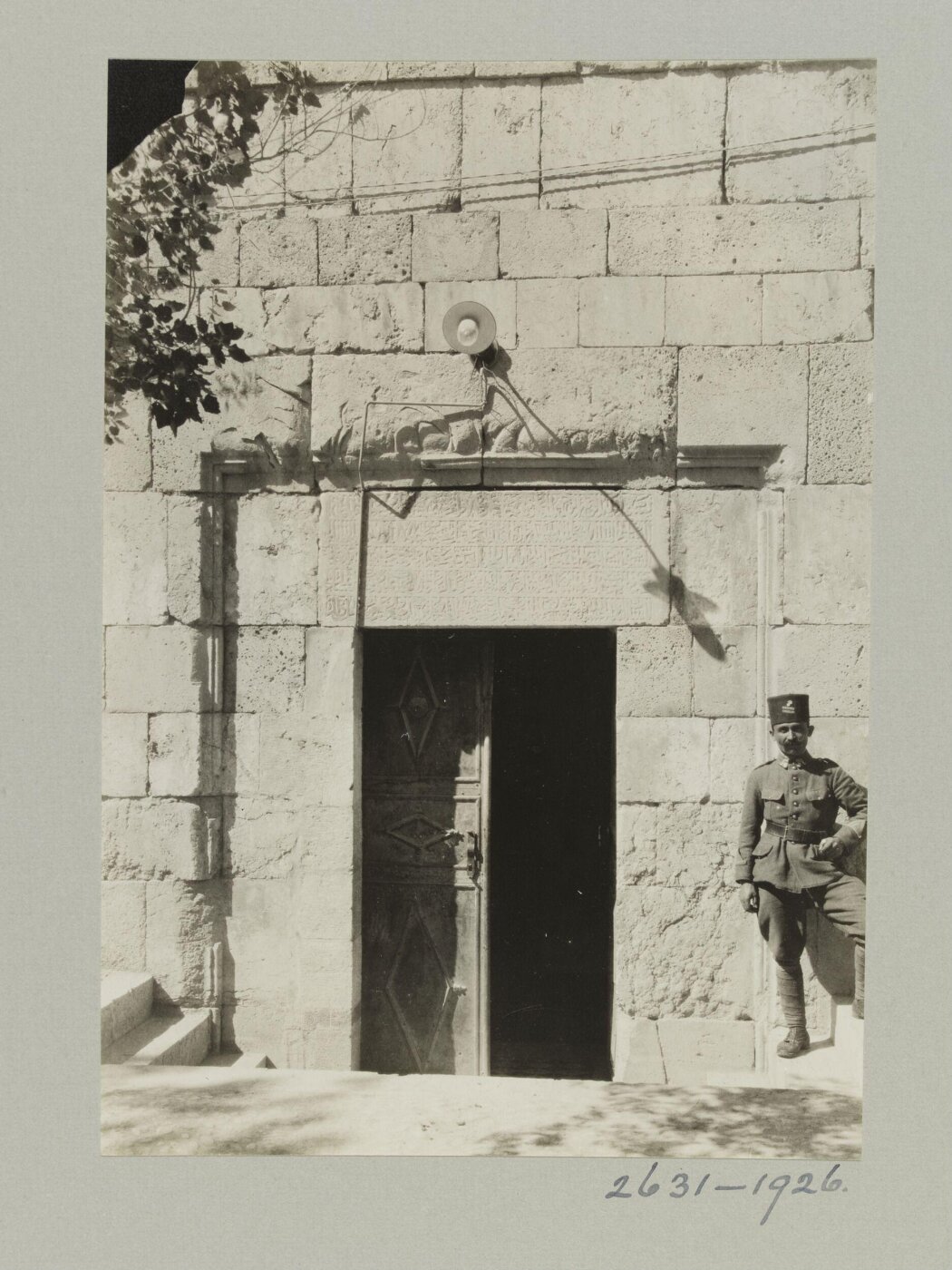 K.A.C. Creswell, Middle entrance at the Mosque of Mamluk Amir Sayf al-Din Tankiz al-Nasiri, Damascus