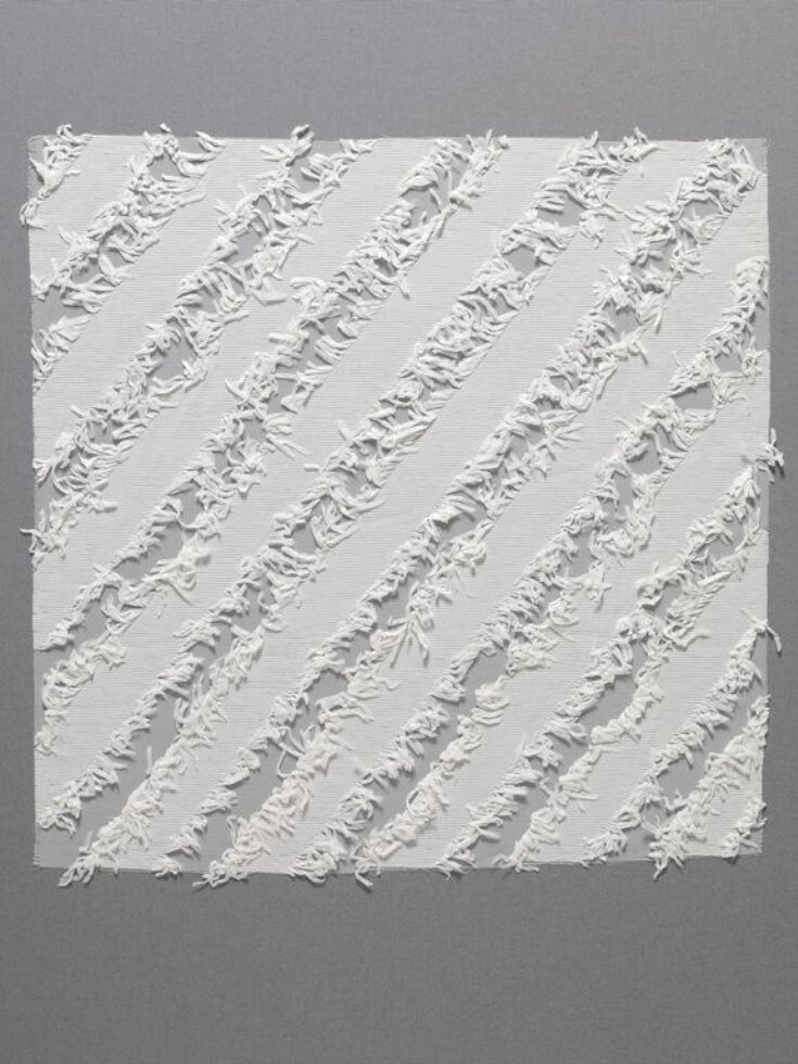 Combed Paper image