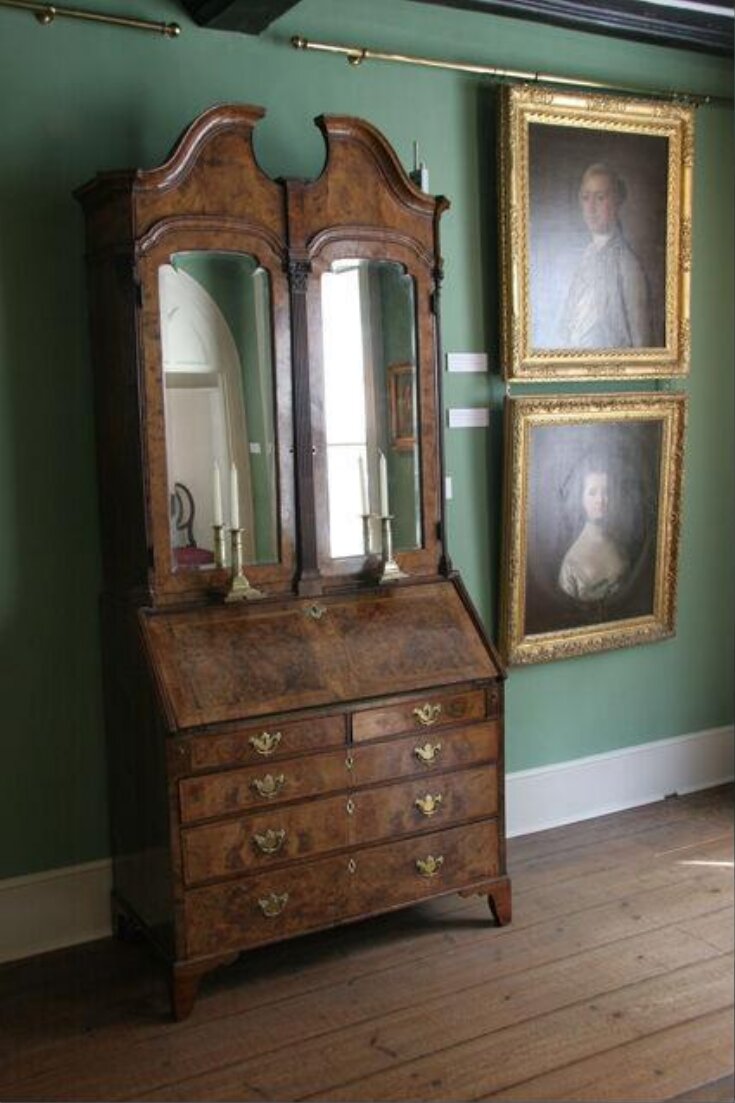 Bureau Bookcase top image