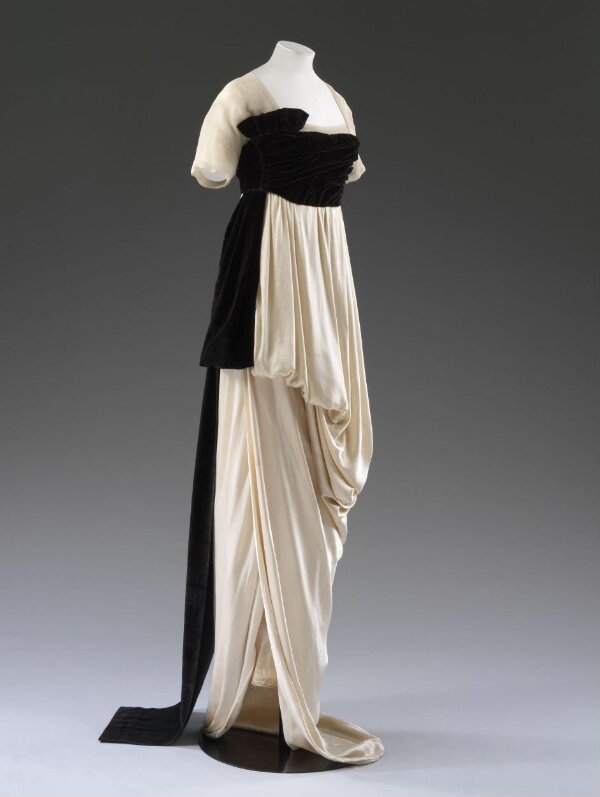 Evening Dress Lucile V A Explore The Collections