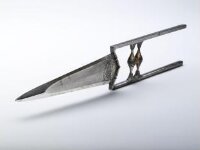 میوزیم کے کھلے ذخیرے سے «Mughal Dagger, c.1650» کی تصویر