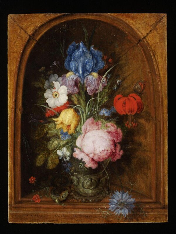 Flowers in a Niche