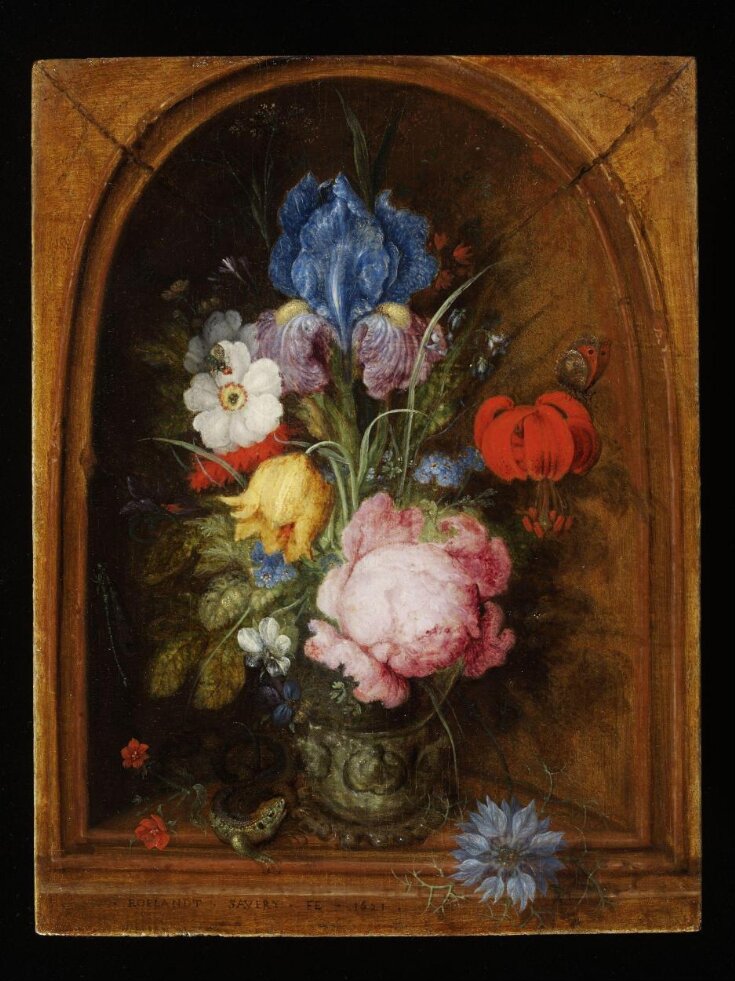 Flowers in a Niche top image