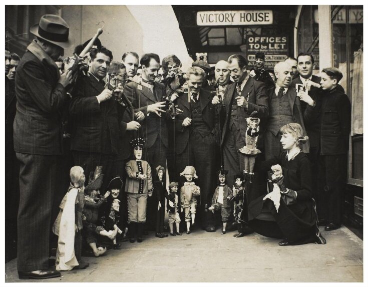 Photograph of members of the British Puppet and Model Theatre Guild, 1938 image