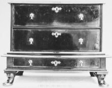 Chest of Drawers thumbnail 1