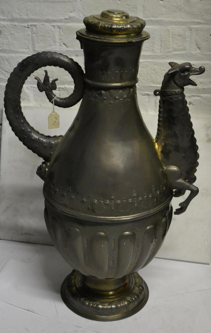 Ewer top image