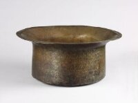 میوزیم کے کھلے ذخیرے سے «Mamluk Basin, 1482–99» کی تصویر