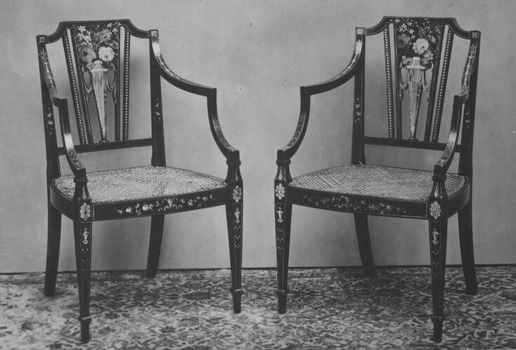 Armchair top image