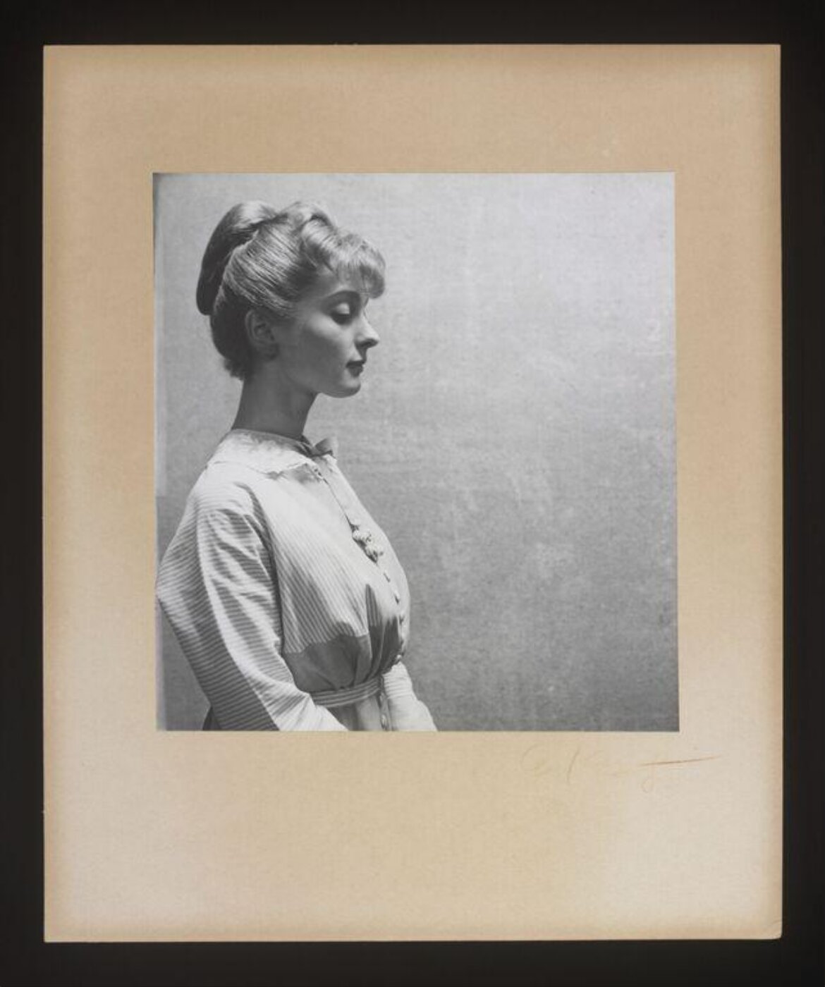 Beaton, Cecil (Sir), Portrait of Margaret Sharman