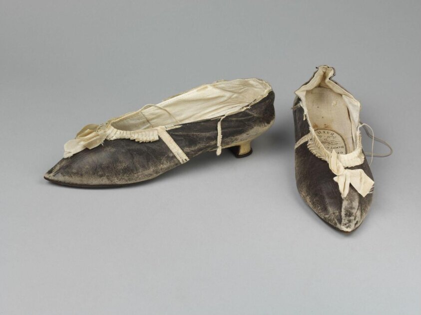 Pair of shoes (ca. 1780) by Pieter Cornelis de Moor