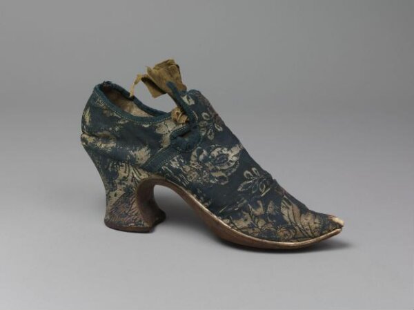 Lady's Shoe | V&A Explore The Collections