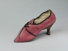 Lady's Shoe thumbnail 1