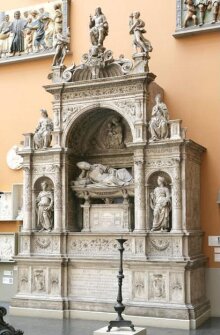 Tomb of Cardinal Ascanio Sforza thumbnail 1