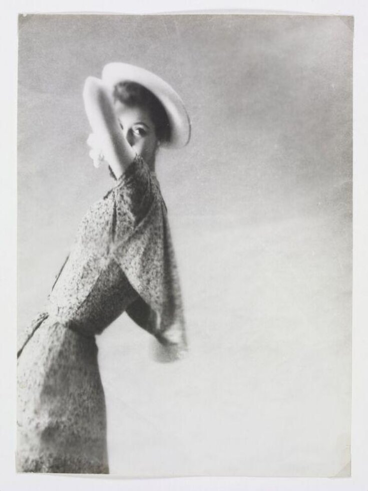 洋書 Harper's BAZAAR November 1948 洋書 Harper's BAZAAR November 1948 Harper´s BAZAAR November